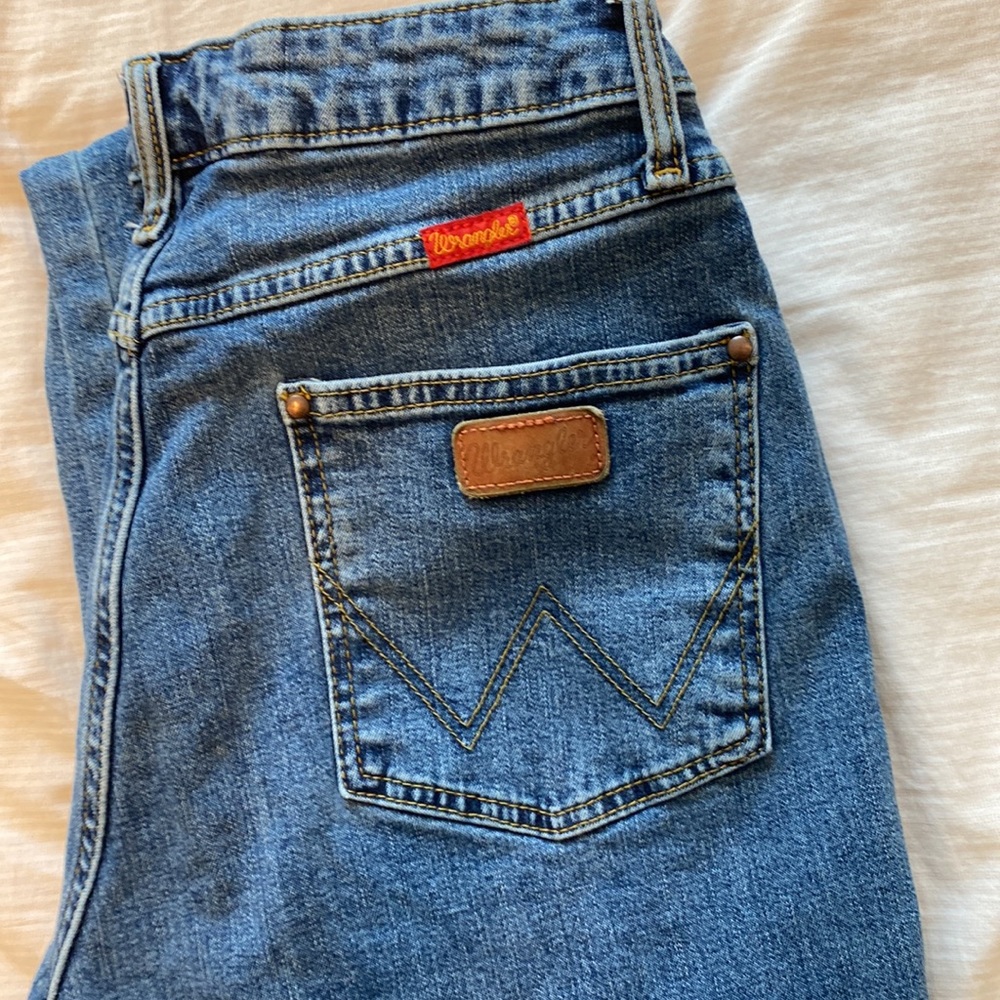 5 x 36 Wrangler Cowboy Cut Jeans